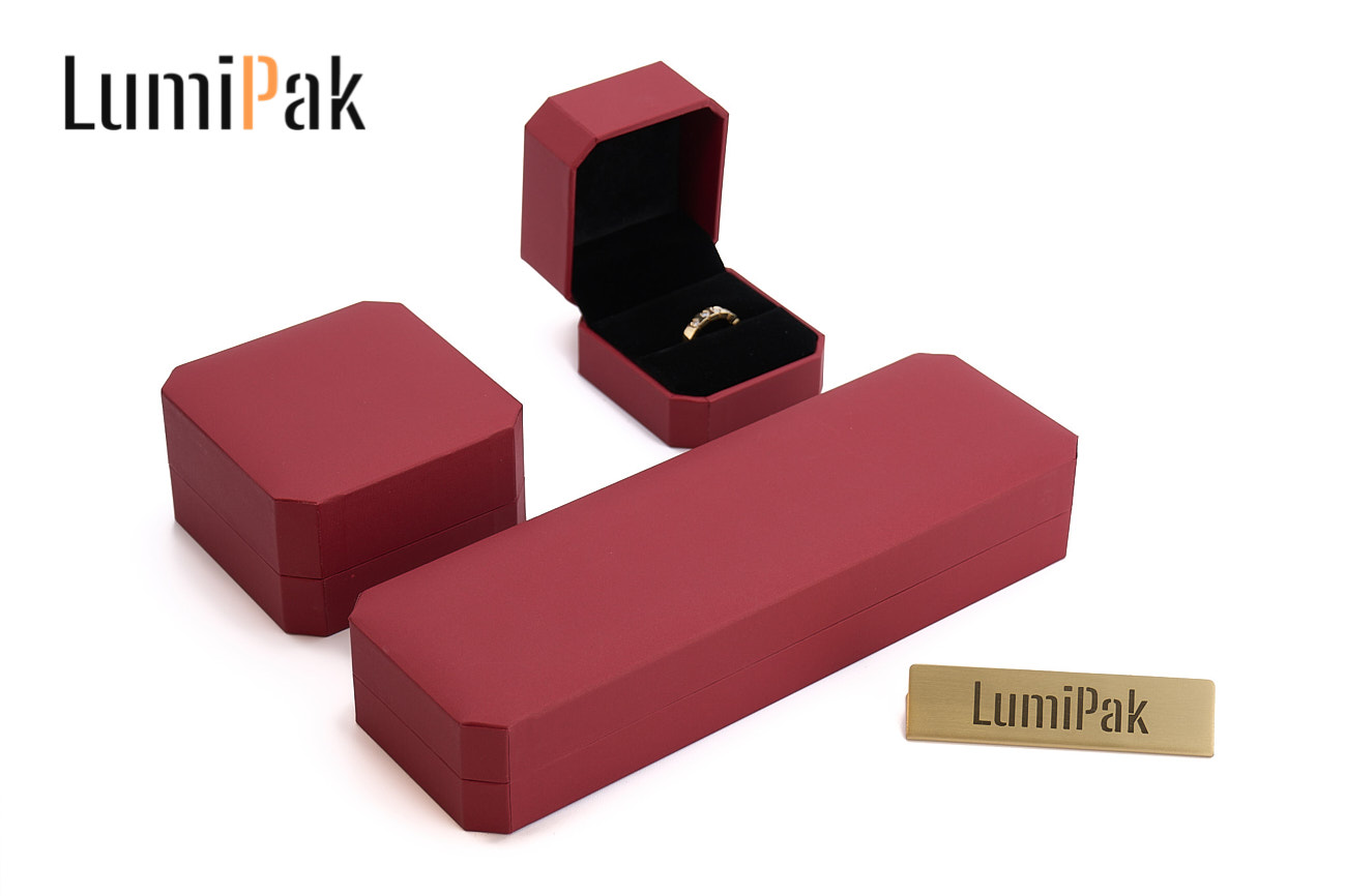 LumiPak Box Image
