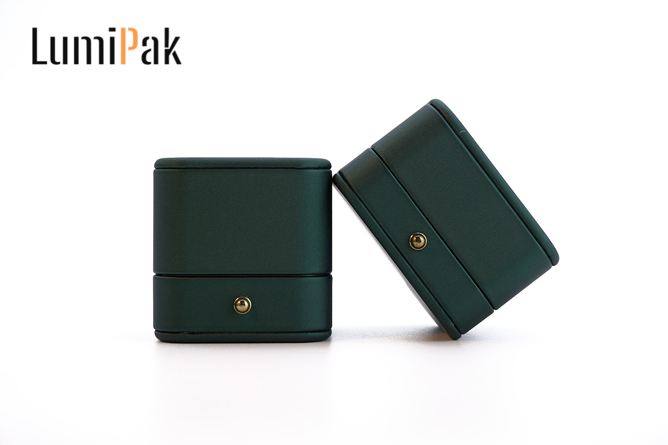 LumiPak Box Image