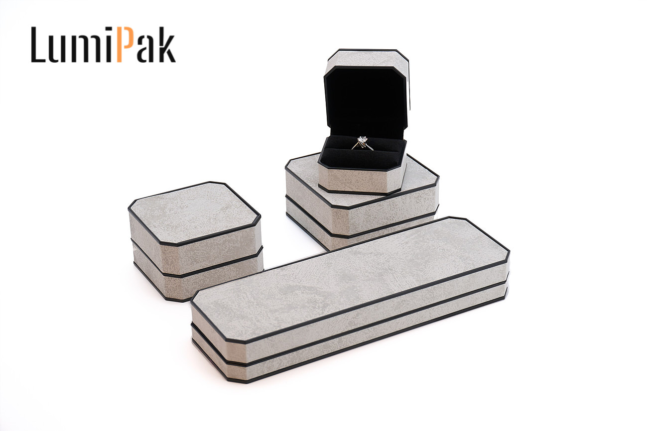 LumiPak Box Image