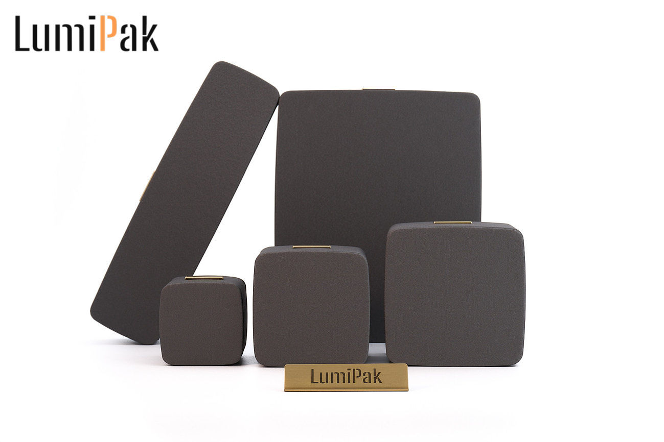 LumiPak Box Image