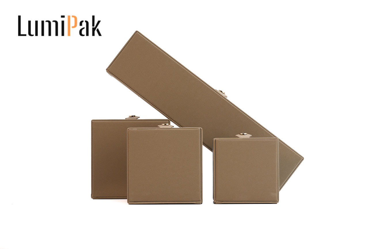 LumiPak Box Image